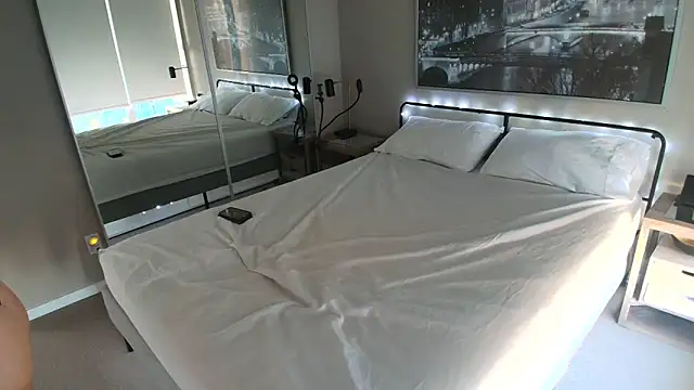 MikyFoxx online show from March 8, 2025, 1:50 am