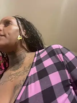 MzParker online show from April 8, 2026, 1:45 pm