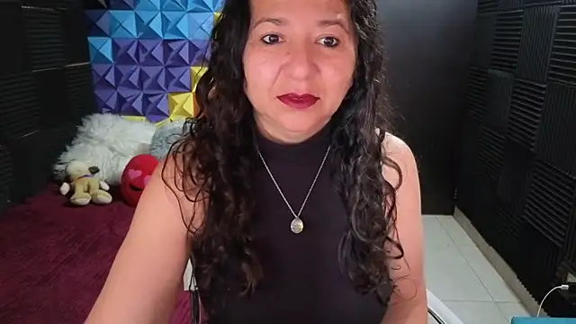 katifoxx online show from September 27, 2025, 2:12 pm