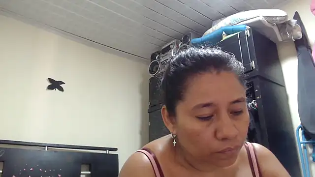 adrixxx38 online show from May 10, 2026, 5:37 pm
