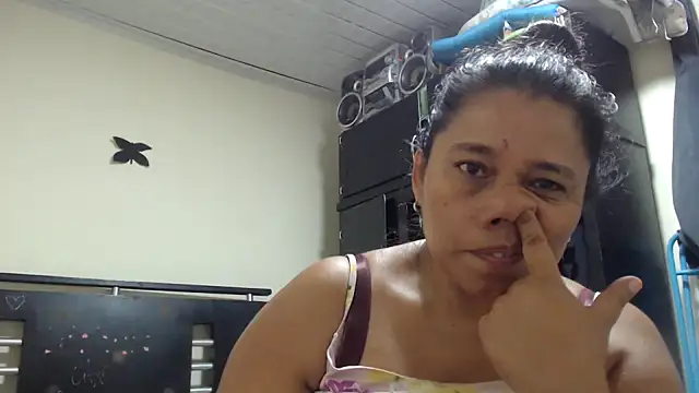 adrixxx38 online show from May 15, 2026, 11:14 pm