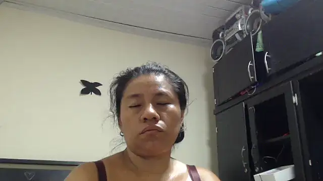 adrixxx38 online show from May 29, 2026, 7:36 am