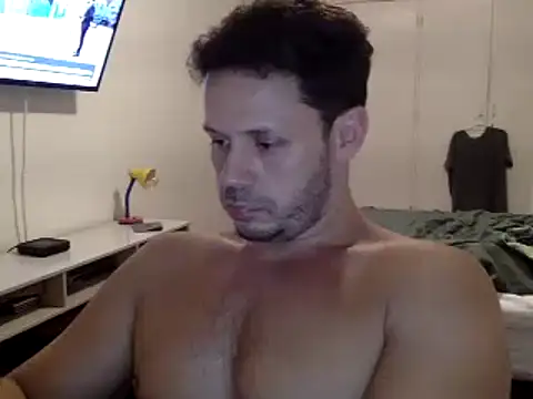 Snapshot of FelipeRiver chatting on February 26, 2025, 12:09 am FelipeRiver online show from February 26, 2025, 12:09 am