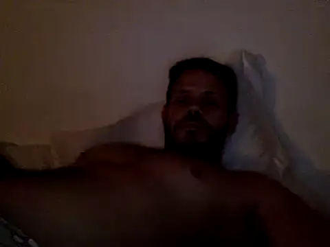 Snapshot of FelipeRiver chatting on January 22, 2025, 1:20 am FelipeRiver online show from January 22, 2025, 1:20 am