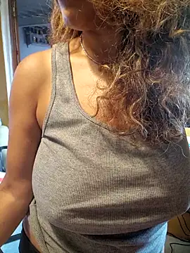 mila38 online show from October 8, 2025, 9:11 am