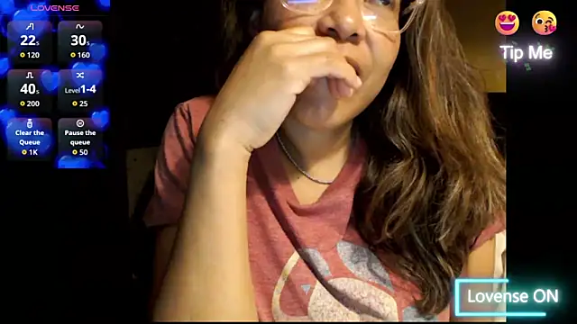 Snapshot of mila38 chatting on February 5, 2026, 9:32 pm mila38 online show from February 5, 2026, 9:32 pm