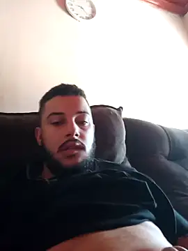 Snapshot of AzureKnee chatting on February 6, 2026, 12:23 pm AzureKnee online show from February 6, 2026, 12:23 pm