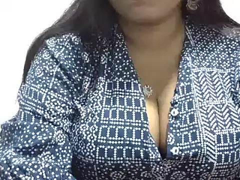 ROSEE MERRYYYY online show from March 13, 2025, 1:29 pm