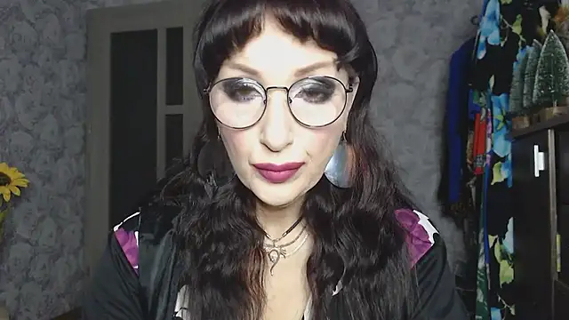 Aziza1 online show from November 11, 2025, 3:40 pm