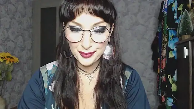 Aziza1 online show from October 3, 2025, 3:46 pm