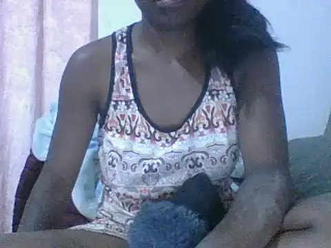 Hamie sexy online show from October 24, 2025, 2:38 pm