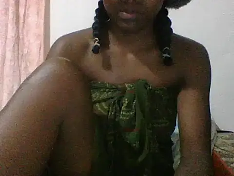 Hamie sexy online show from January 15, 2026, 8:01 pm