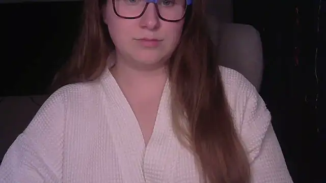 Snapshot of SeasonalSomeone chatting on February 12, 2026, 9:03 pm SeasonalSomeone online show from February 12, 2026, 9:03 pm