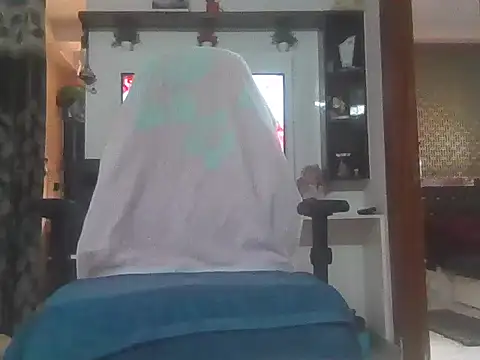 Snapshot of hotindianstud chatting on February 15, 2025, 5:41 am hotindianstud online show from February 15, 2025, 5:41 am