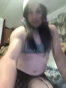 Snapshot of MaddyC6992 chatting on April 12, 2026, 6:05 am MaddyC6992 online show from April 12, 2026, 6:05 am