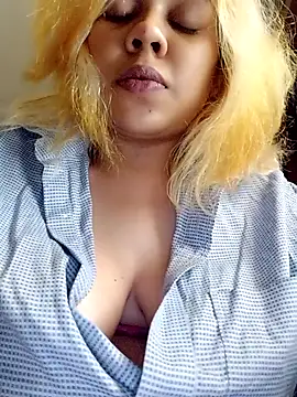 Nainagupta7890 online show from November 26, 2025, 5:29 am