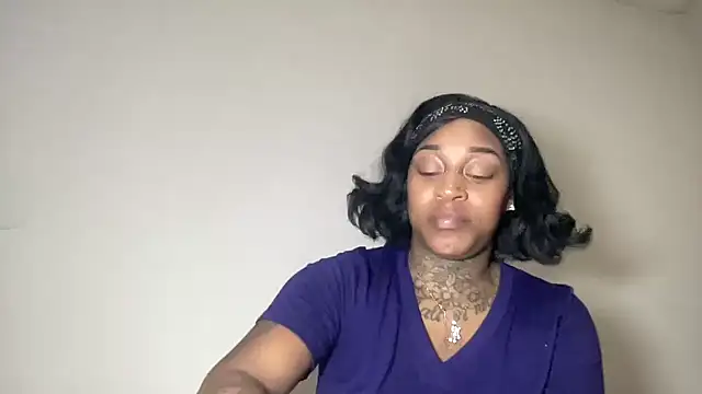 Creamesensation online show from April 18, 2026, 6:38 am