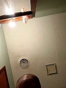 Casey884life online show from April 17, 2026, 7:33 am