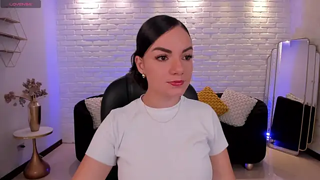 Snapshot of MorganHicks chatting on September 13, 2025, 7:47 pm MorganHicks online show from September 13, 2025, 7:47 pm