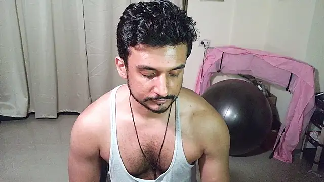 Snapshot of daringcutie chatting on August 1, 2026, 2:59 pm daringcutie online show from August 1, 2026, 2:59 pm