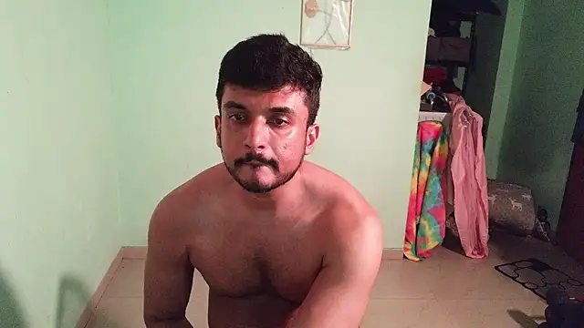 Snapshot of daringcutie chatting on July 6, 2026, 2:46 pm daringcutie online show from July 6, 2026, 2:46 pm
