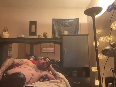 canadacockinme online show from February 14, 2025, 11:42 pm