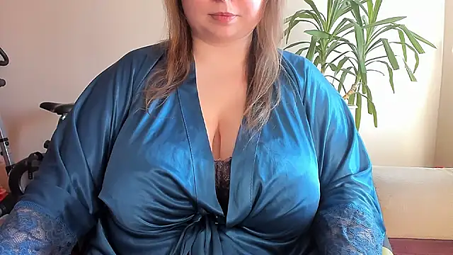 AmmyMounten online show from March 17, 2025, 11:00 am