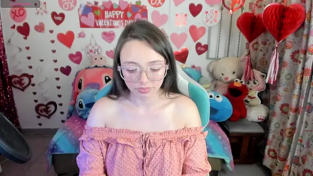 Snapshot of linda-schmidt chatting on February 14, 2026, 2:34 am linda-schmidt online show from February 14, 2026, 2:34 am