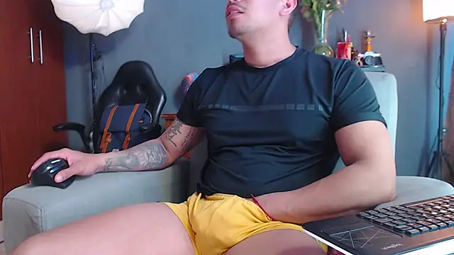 Snapshot of geirge_teacherxx chatting on November 12, 2025, 8:23 pm geirge teacherxx online show from November 12, 2025, 8:23 pm