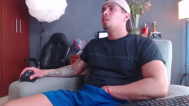 Snapshot of geirge_teacherxx chatting on November 18, 2025, 6:22 pm geirge teacherxx online show from November 18, 2025, 6:22 pm