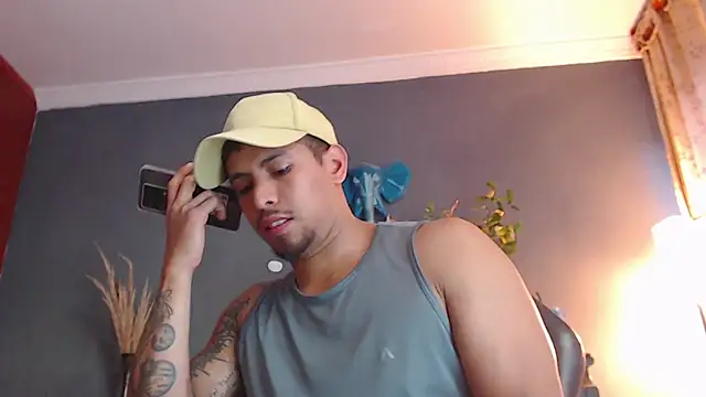 Snapshot of geirge_teacherxx chatting on March 13, 2025, 10:43 pm geirge teacherxx online show from March 13, 2025, 10:43 pm