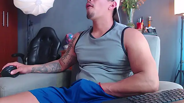 Snapshot of geirge_teacherxx chatting on November 20, 2025, 8:09 pm geirge teacherxx online show from November 20, 2025, 8:09 pm