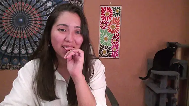 IntimateTales online show from September 26, 2025, 7:43 pm