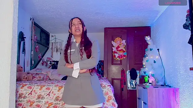 Snapshot of deepthroatlatina chatting on December 17, 2025, 7:13 am deepthroatlatina online show from December 17, 2025, 7:13 am