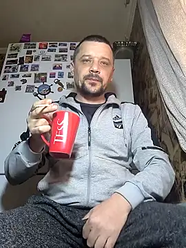 DanielOhCool online show from March 21, 2026, 5:52 am