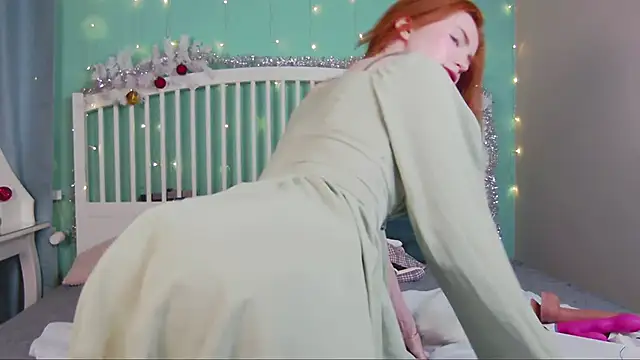 Snapshot of GingerArin chatting on January 22, 2025, 3:40 pm GingerArin online show from January 22, 2025, 3:40 pm