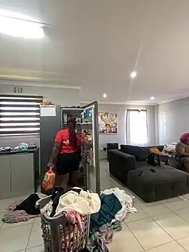 MissLola27 online show from February 7, 2026, 9:50 am