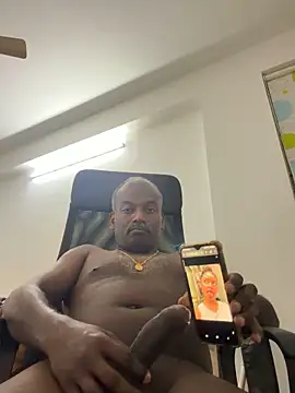 Snapshot of strongguyindia chatting on February 25, 2026, 9:36 pm strongguyindia online show from February 25, 2026, 9:36 pm