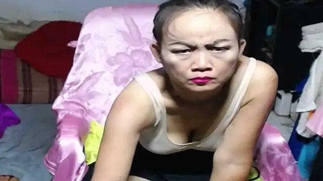 Snapshot of 1CuteAndSexy69 chatting on October 4, 2025, 5:36 pm 1CuteAndSexy69 online show from October 4, 2025, 5:36 pm