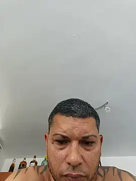 Snapshot of tropikboy chatting on January 17, 2026, 1:15 pm tropikboy online show from January 17, 2026, 1:15 pm