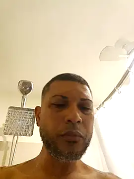 Snapshot of tropikboy chatting on February 16, 2026, 1:15 am tropikboy online show from February 16, 2026, 1:15 am