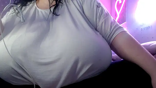 SenzualHotM online show from March 22, 2025, 1:11 am