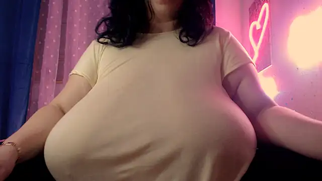 SenzualHotM online show from March 17, 2025, 9:35 pm