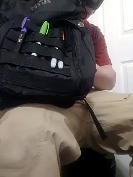 Snapshot of FUNINWV9 chatting on February 18, 2026, 6:11 am FUNINWV9 online show from February 18, 2026, 6:11 am