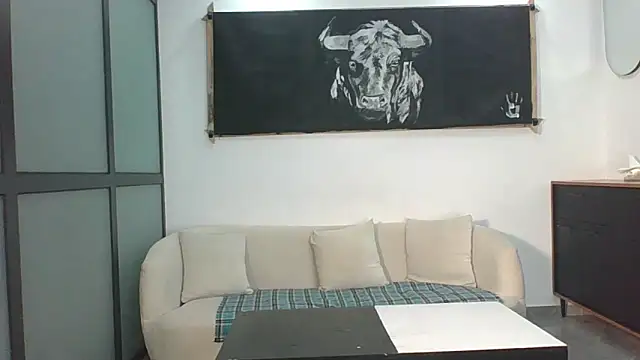 Snapshot of miss-cathy chatting on May 14, 2026, 11:51 am miss-cathy online show from May 14, 2026, 11:51 am