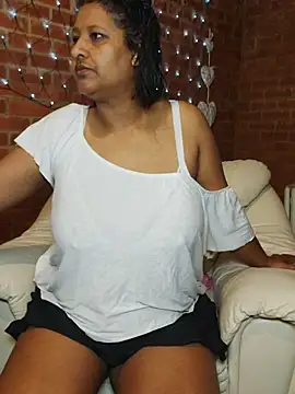Lilybanx online show from May 30, 2026, 8:09 am