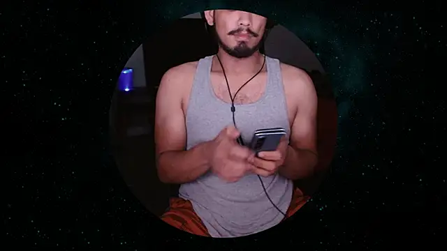 SiulJm online show from November 3, 2025, 7:24 am