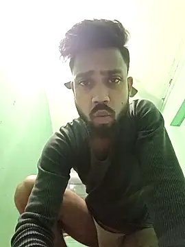 Snapshot of rocky301m chatting on November 28, 2025, 6:52 pm rocky301m online show from November 28, 2025, 6:52 pm