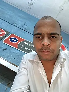 Vickyrajput009 online show from February 19, 2026, 12:29 am