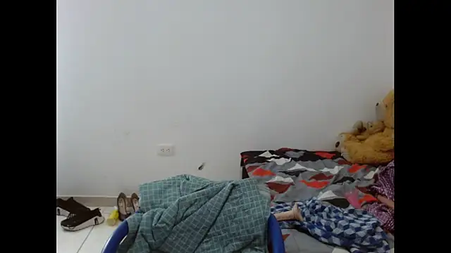 keyklin1 online show from November 20, 2025, 11:44 am